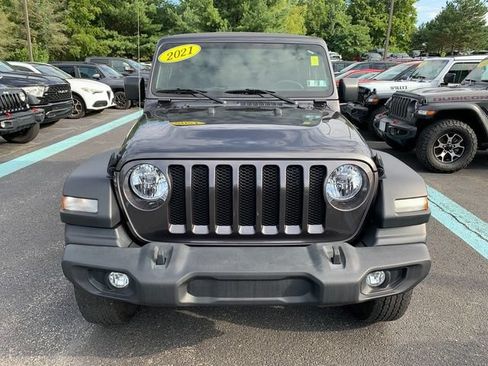 Used 2021 Jeep Wrangler Sport AWD/4WD image 9