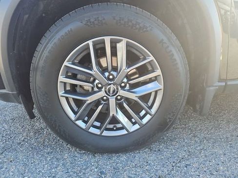 Certified 2023 Nissan Rogue S image 3