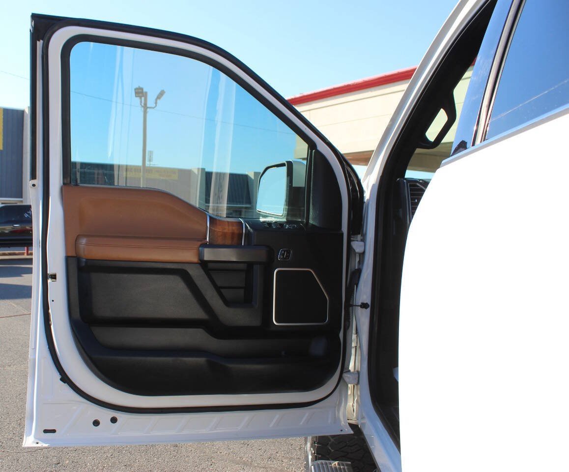 Used 2016 Ford F150 Limited w/ Trailer Tow Package AWD/4WD image 15