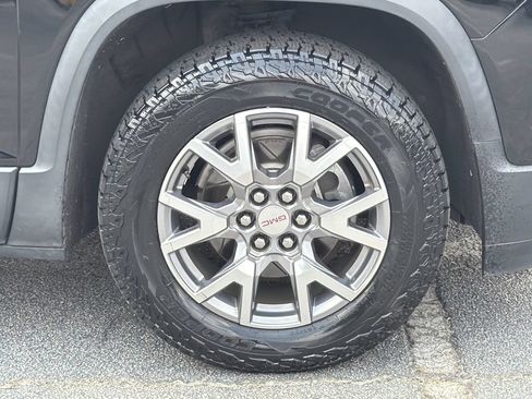 Used 2020 GMC Acadia SLT FWD image 12