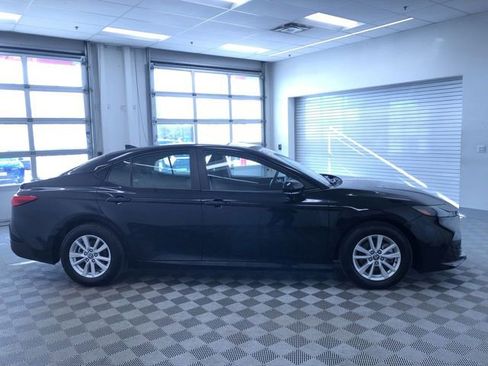 Certified 2025 Toyota Camry LE image 35