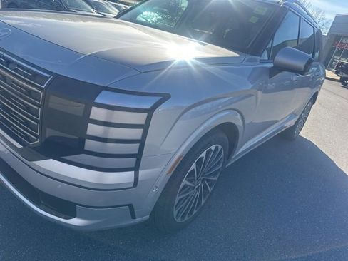 Used 2026 Hyundai Palisade Calligraphy image 13