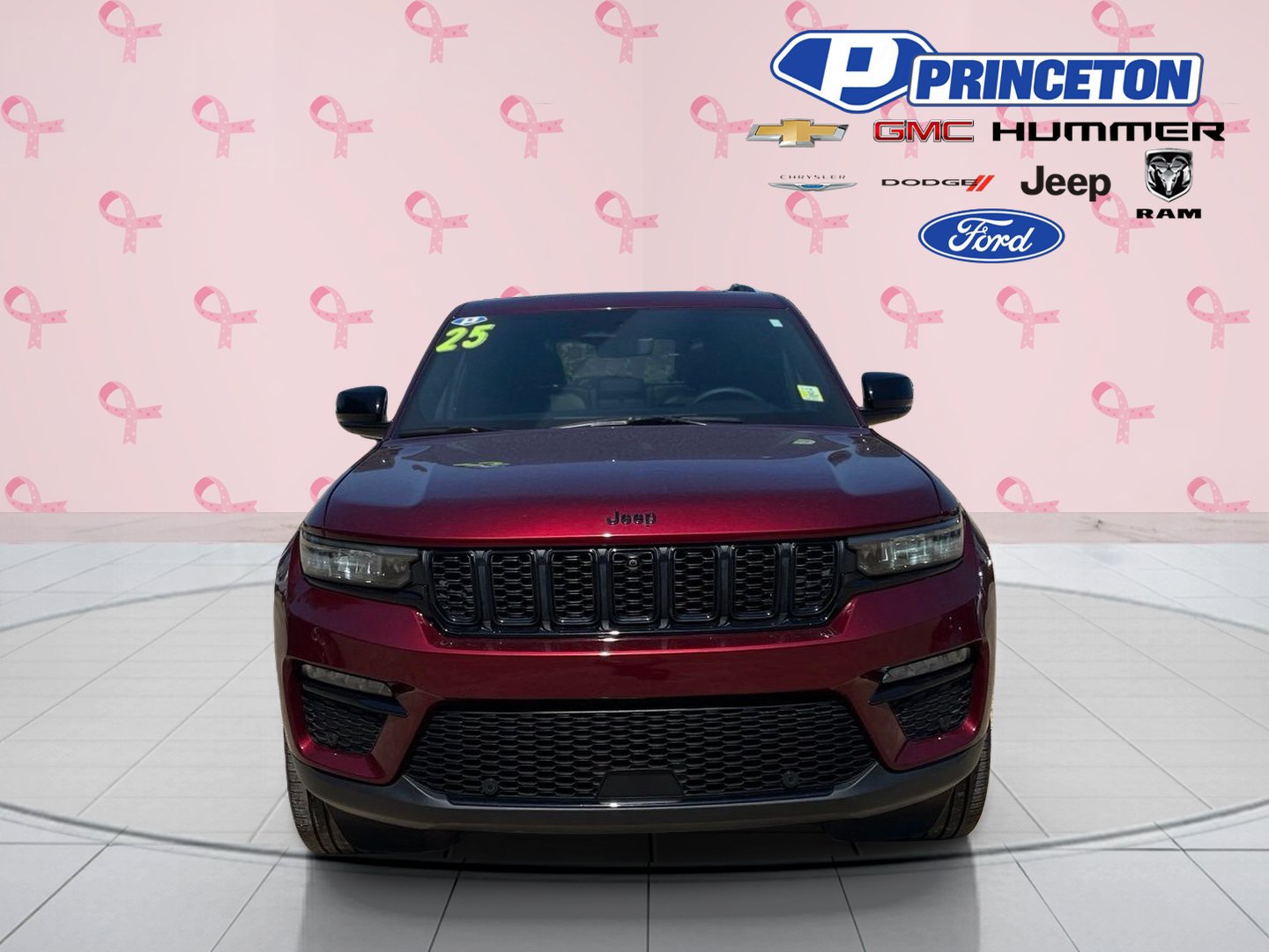 Certified 2025 Jeep Grand Cherokee Limited w/ Luxury Tech Group II AWD/4WD image 2