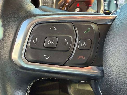 Used 2021 Jeep Wrangler Unlimited Sahara image 26