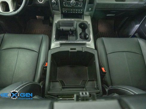 Used 2018 RAM 3500 Laramie w/ Sport Appearance Group AWD/4WD image 33