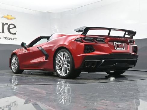 New 2027 Chevrolet Corvette Stingray Convertible w/ Stealth Interior Trim Package RWD image 5