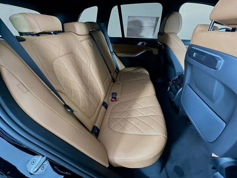 New 2026 BMW X5 xDrive50e w/ M Sport Package image 34