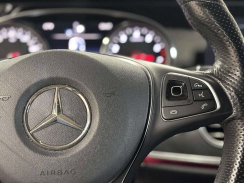 Used 2017 Mercedes-Benz E 300 4MATIC image 35