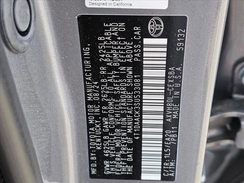 Used 2025 Toyota Camry SE image 25