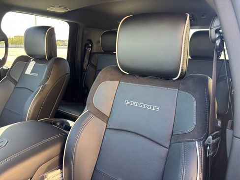 Used 2026 RAM 2500 Laramie w/ Night Edition image 40