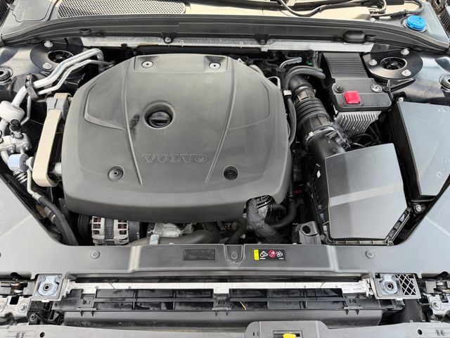 Used 2019 Volvo S60 T6 R-Design AWD/4WD image 39
