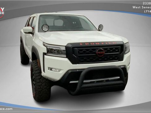 Used 2022 Nissan Frontier PRO-4X w/ Technology Package image 3