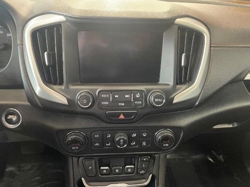 Used 2018 GMC Terrain SLE w/ Driver Convenience Package AWD/4WD image 15