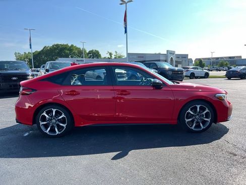 Used 2026 Honda Civic Sport Touring image 9