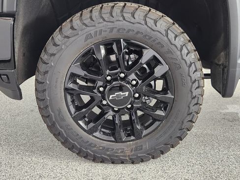 New 2026 Chevrolet Silverado 2500 LT w/ Trail Boss Package AWD/4WD image 14