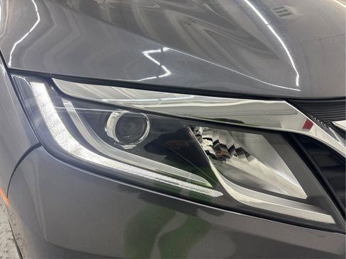 Used 2018 Honda Odyssey EX-L image 34