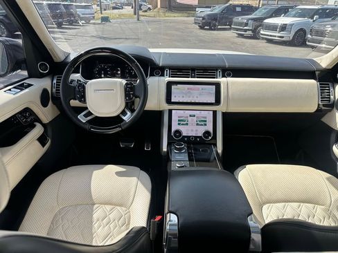 Used 2021 Land Rover Range Rover Long Wheelbase Autobiography image 25