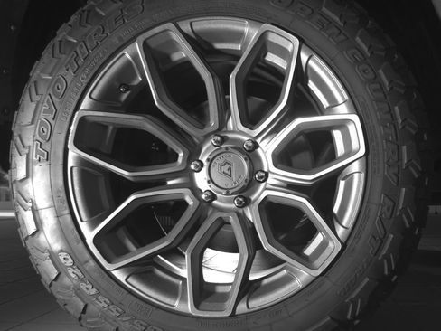 Used 2022 RAM 1500 Limited AWD/4WD image 25