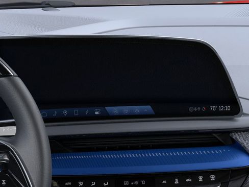 New 2026 Cadillac Optiq Sport 1 image 20