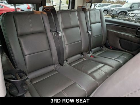 Used 2016 Mercedes-Benz Metris Passenger image 27