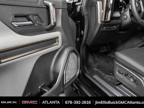 New 2025 GMC Hummer EV 3X w/ LPO, Illumination Package AWD/4WD image 6