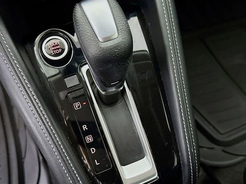 Used 2020 Nissan Kicks SV image 22