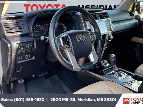 Used 2020 Toyota 4Runner SR5 Premium image 12