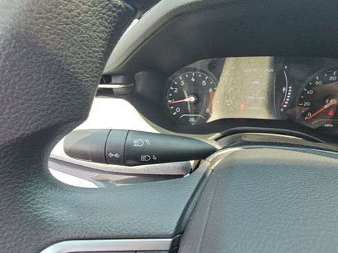 Used 2022 Jeep Compass Sport FWD image 14