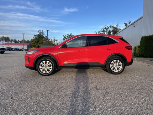 Used 2024 Ford Escape Active AWD/4WD image 7