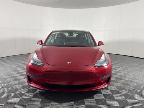 Used 2023 Tesla Model 3 Standard Range RWD image 4