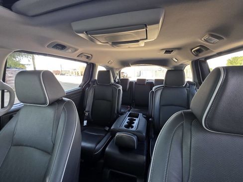 Used 2023 Honda Odyssey Elite image 24
