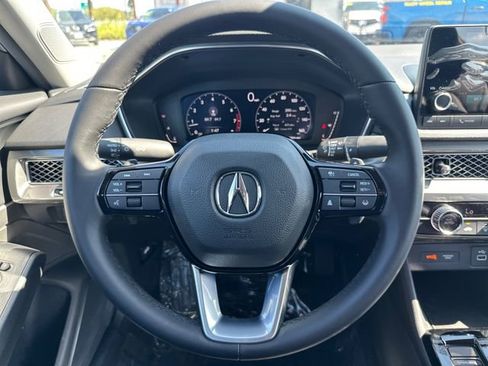 New 2025 Acura Integra image 17