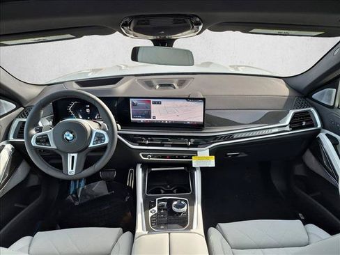 New 2027 BMW X6 M60i AWD/4WD image 11