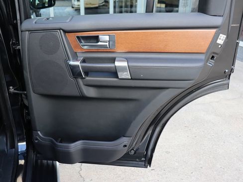 Used 2016 Land Rover LR4 HSE Silver Edition image 49