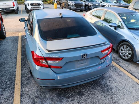 Used 2022 Honda Accord Sport image 10