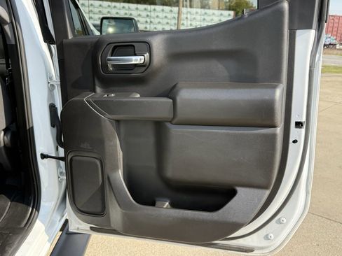 Used 2022 Chevrolet Silverado 1500 Custom Trail Boss image 25