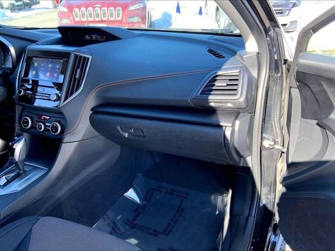 Certified 2023 Subaru Crosstrek 2.0i Premium image 17