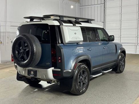 Used 2022 Land Rover Defender 110 image 9