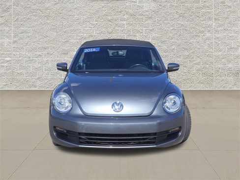 Used 2014 Volkswagen Beetle 1.8T FWD image 2