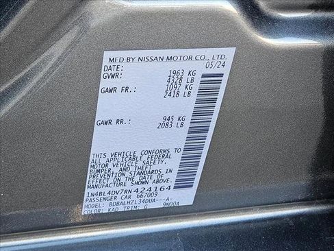 Used 2024 Nissan Altima 2.5 SV image 24