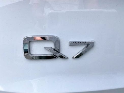 Certified 2023 Audi Q7 3.0T Premium w/ Convenience Package AWD/4WD image 24