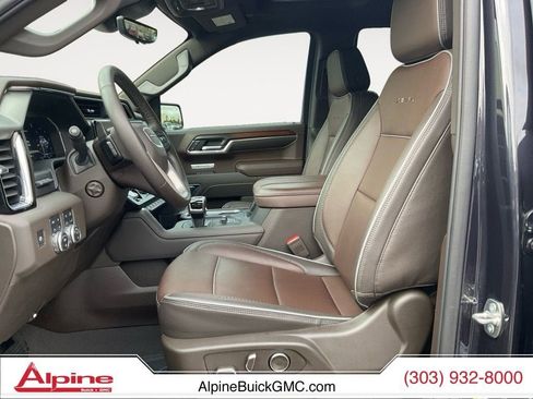 Used 2024 GMC Sierra 1500 Denali w/ Denali Reserve Package AWD/4WD image 9