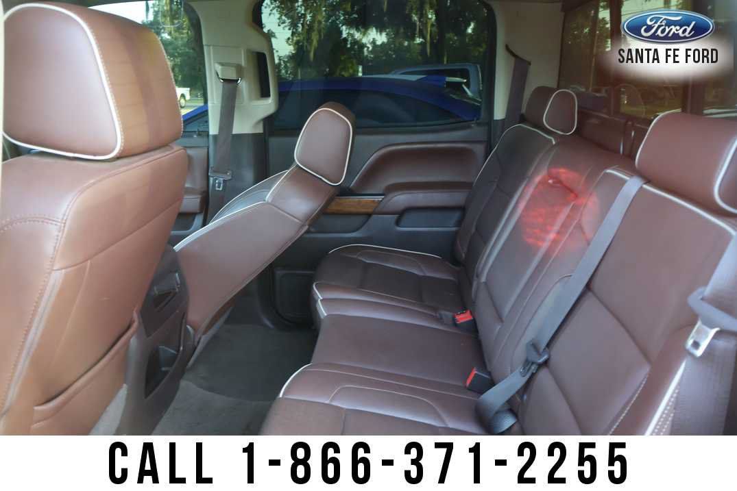 Used 2017 Chevrolet Silverado 1500 High Country AWD/4WD image 18