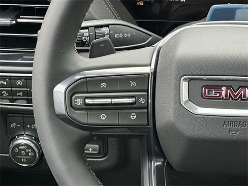 New 2026 GMC Yukon XL AT4 w/ AT4 Premium Plus Package image 10