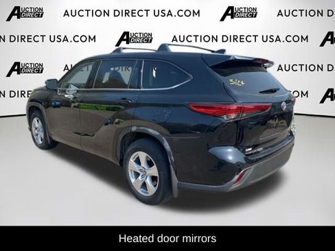 Used 2022 Toyota Highlander L AWD/4WD image 9