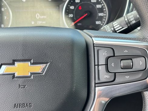 Used 2025 Chevrolet Blazer LT FWD image 20