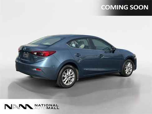 Used 2016 MAZDA MAZDA3 i Sport w/ Preferred Equipment Package image 5