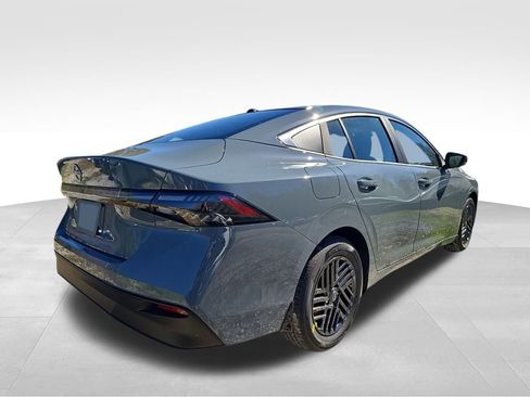 New 2026 Nissan Sentra SV w/ SV Convenience Package FWD image 6