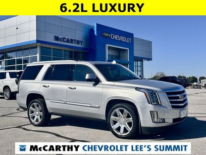 Used 2019 Cadillac Escalade Luxury