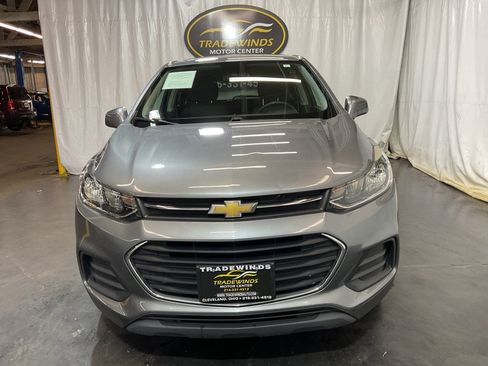 Used 2020 Chevrolet Trax LS w/ Tint and Cruise Package FWD image 2